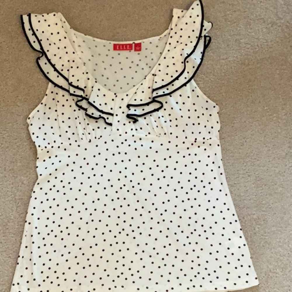 Elle summer polka dot top Ruffle neck Sleeveless Size L